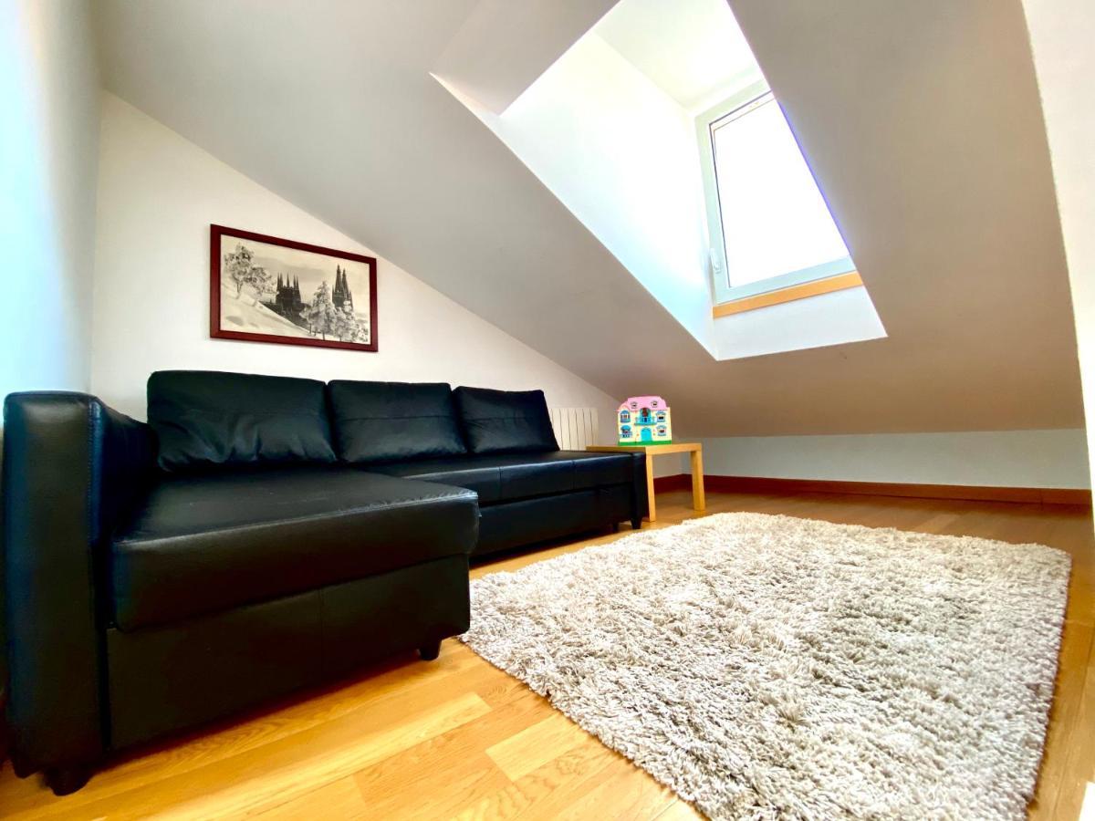 Apartamento Turistico Plaza Mayor Burgo Екстериор снимка