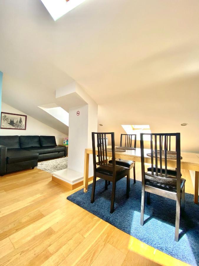 Apartamento Turistico Plaza Mayor Burgo Екстериор снимка