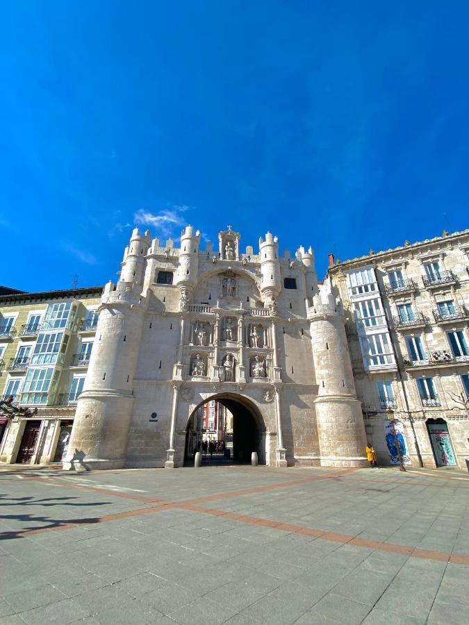 Apartamento Turistico Plaza Mayor Burgo Екстериор снимка